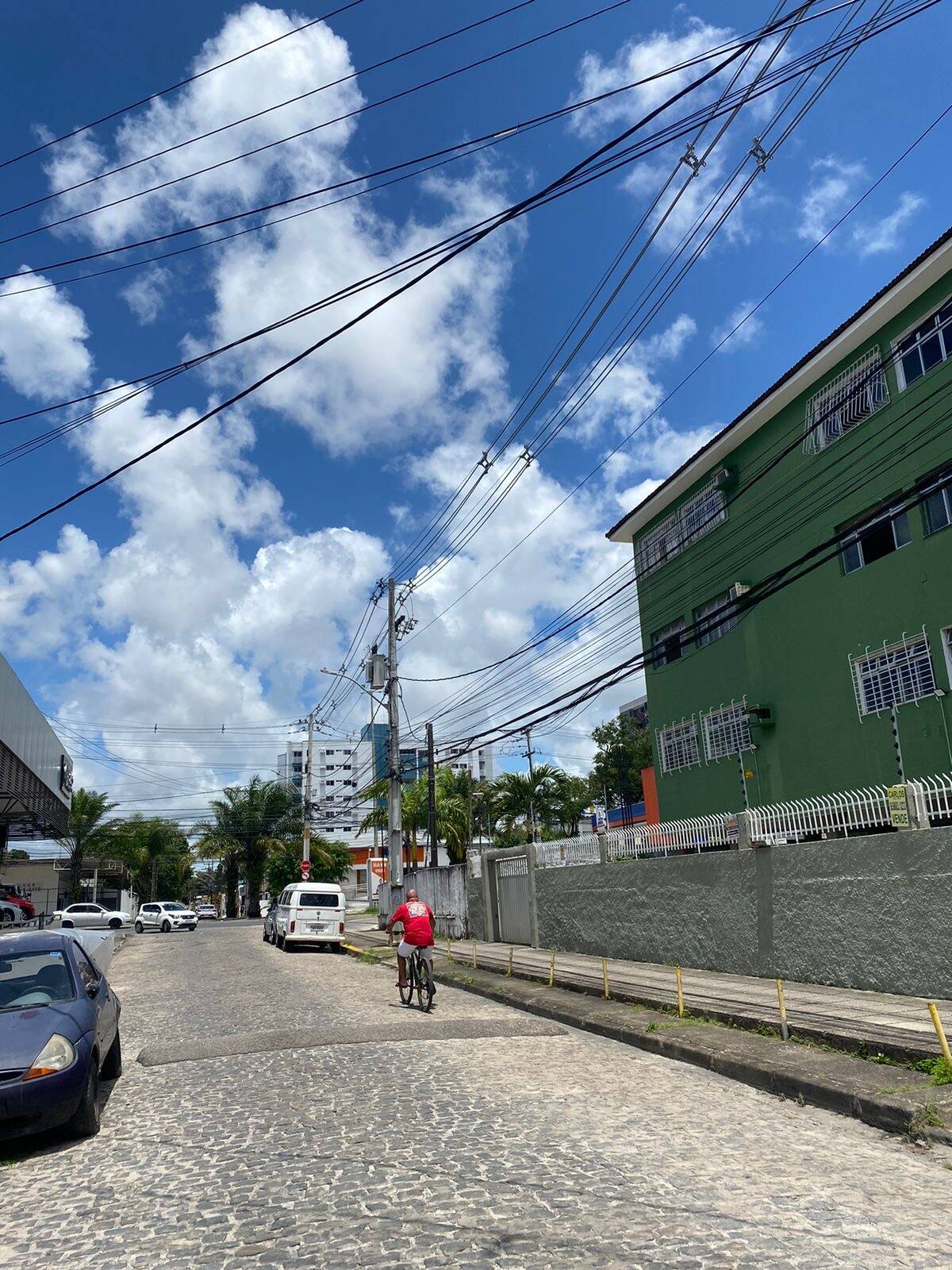Apartamento à venda com 3 quartos, 82m² - Foto 4