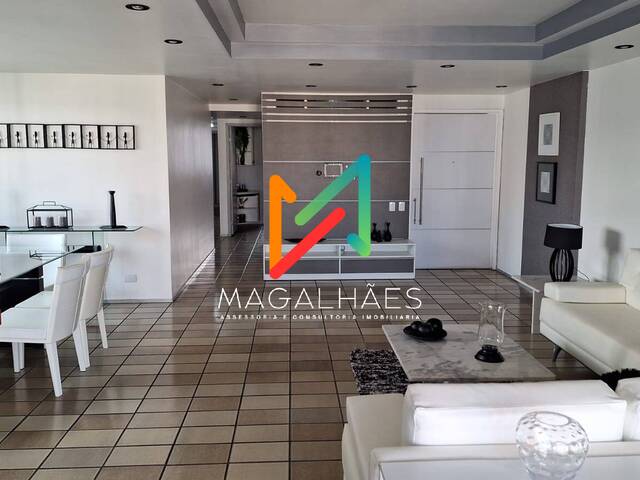 Apartamento Usado para Venda em Recife - 2