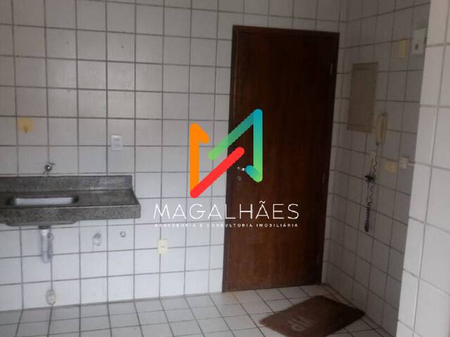 #405 - Apartamento Usado para Venda em Recife - PE