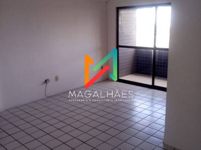#405 - Apartamento Usado para Venda em Recife - PE