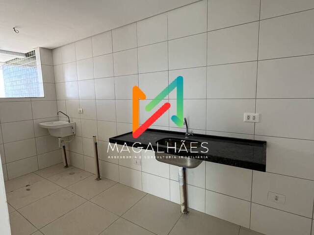 #472 - Apartamento Usado para Venda em Recife - PE
