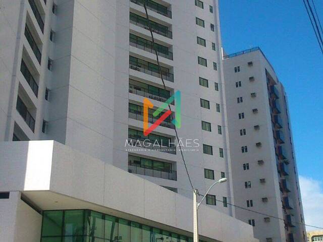 #421 - Apartamento Usado para Locação em Recife - PE