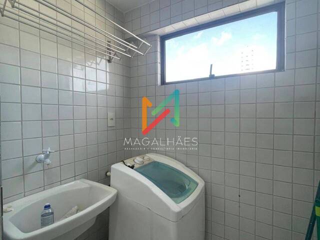 #421 - Apartamento Usado para Locação em Recife - PE