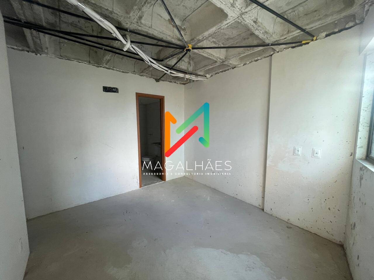 Apartamento à venda com 4 quartos, 134m² - Foto 8