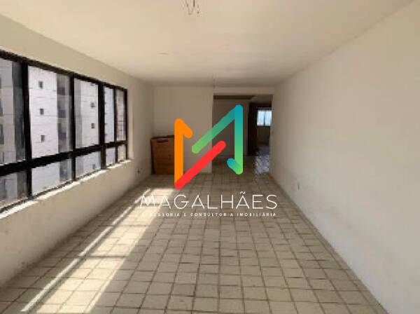 Apartamento à venda com 3 quartos, 444m² - Foto 2