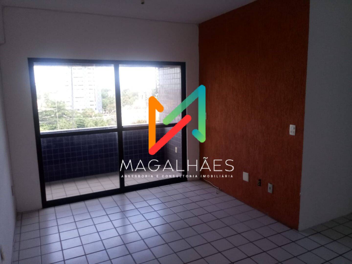 Apartamento à venda com 3 quartos, 87m² - Foto 1