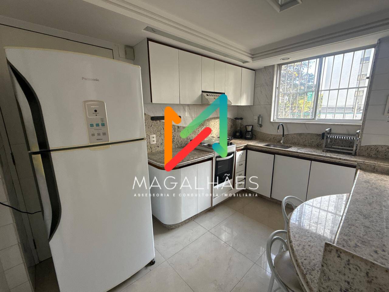 Apartamento à venda com 2 quartos, 80m² - Foto 19