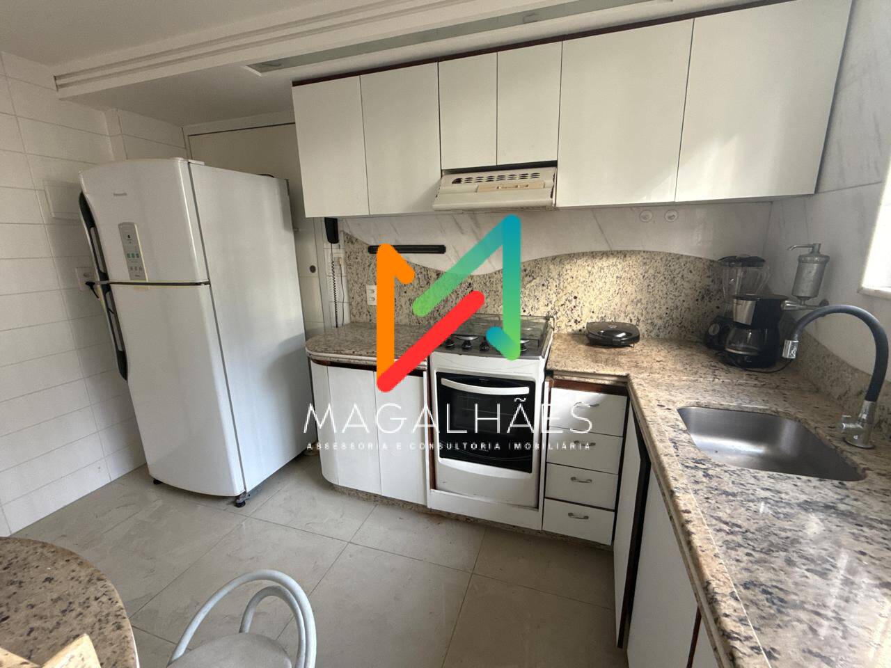 Apartamento à venda com 2 quartos, 80m² - Foto 20