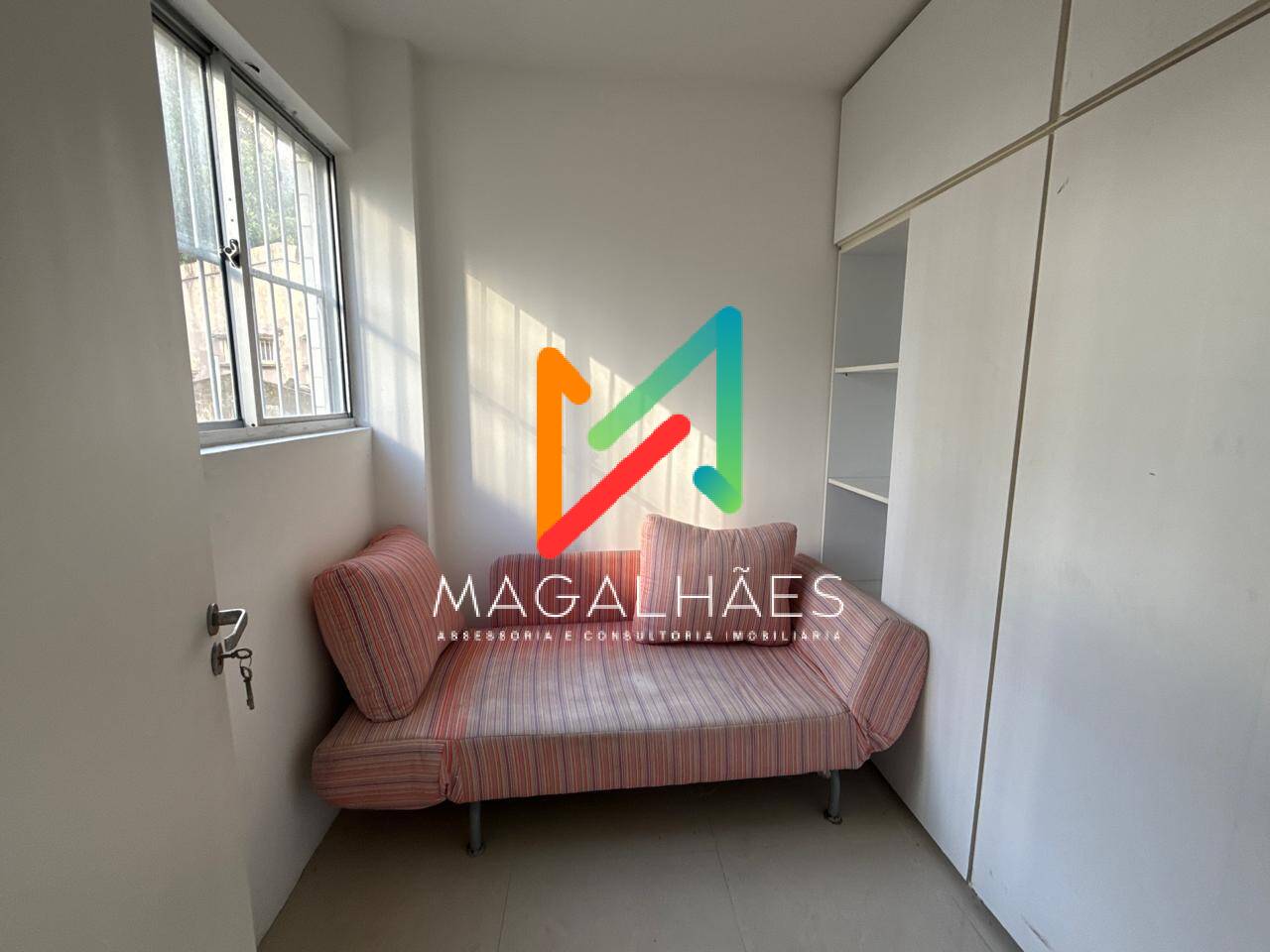 Apartamento à venda com 2 quartos, 80m² - Foto 23