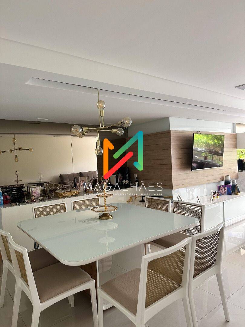Apartamento à venda com 3 quartos, 136m² - Foto 2