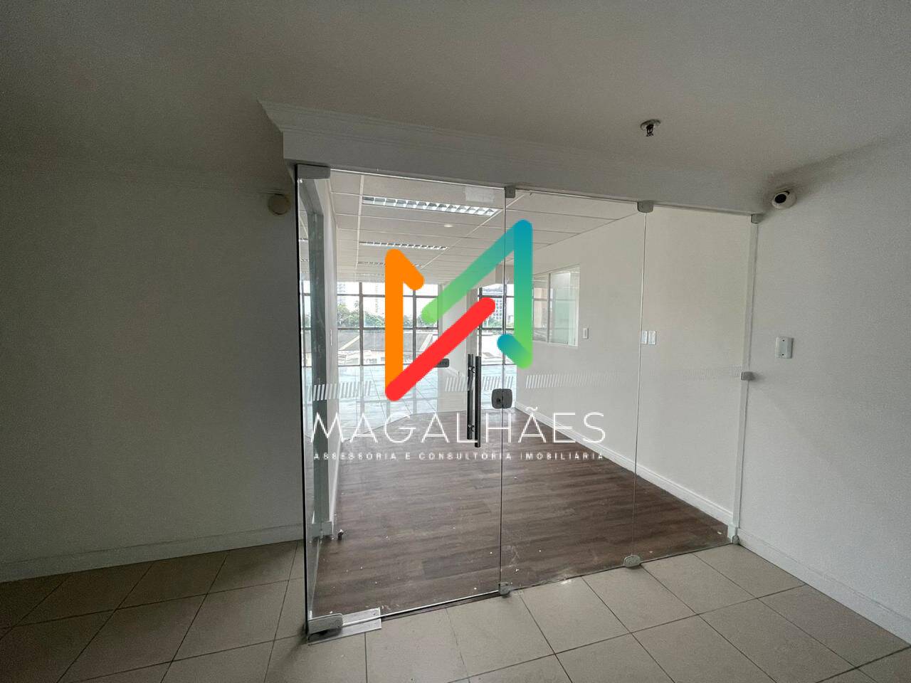 Conjunto Comercial-Sala para alugar, 240m² - Foto 14