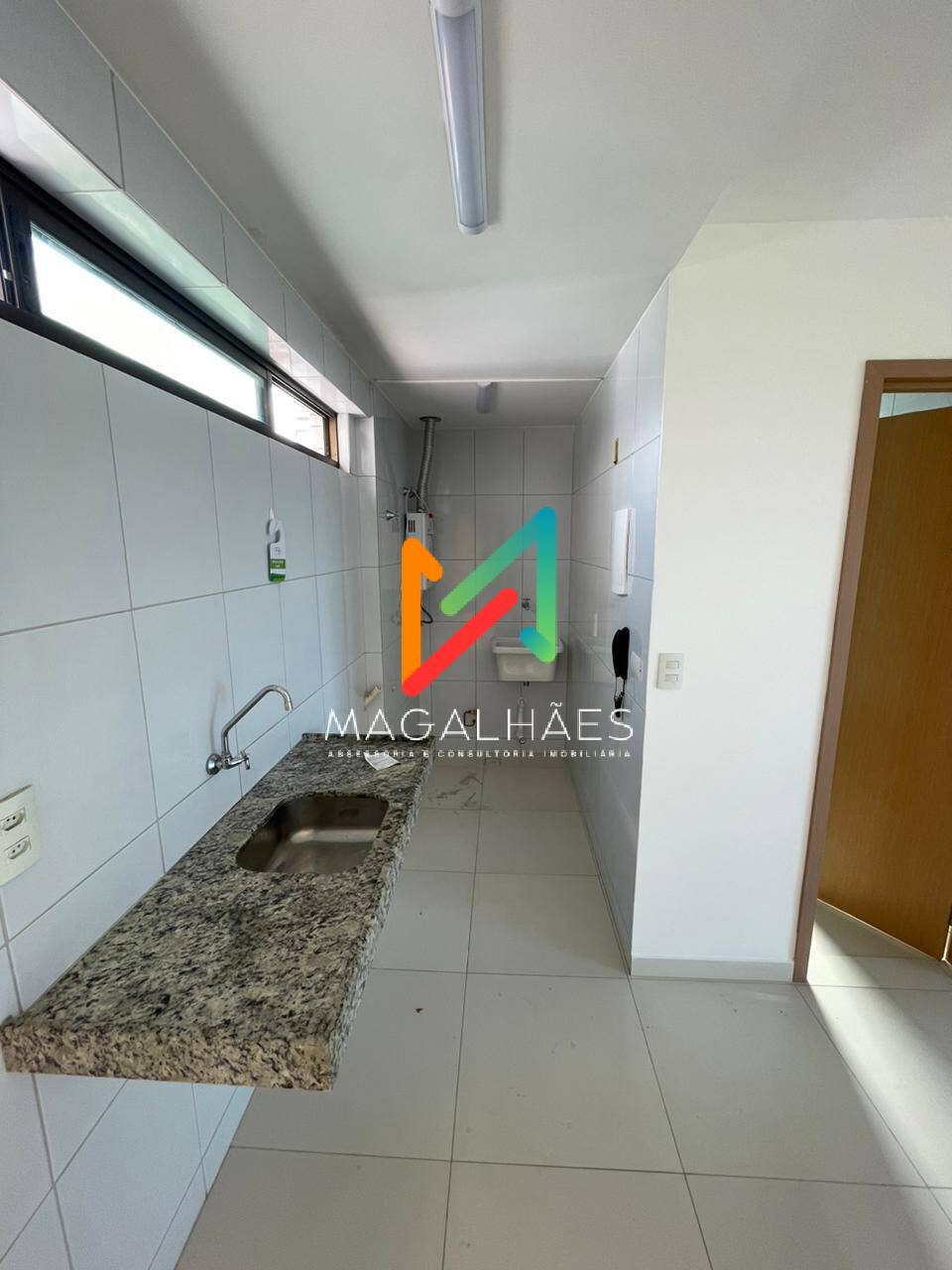 Apartamento à venda com 1 quarto, 31m² - Foto 3