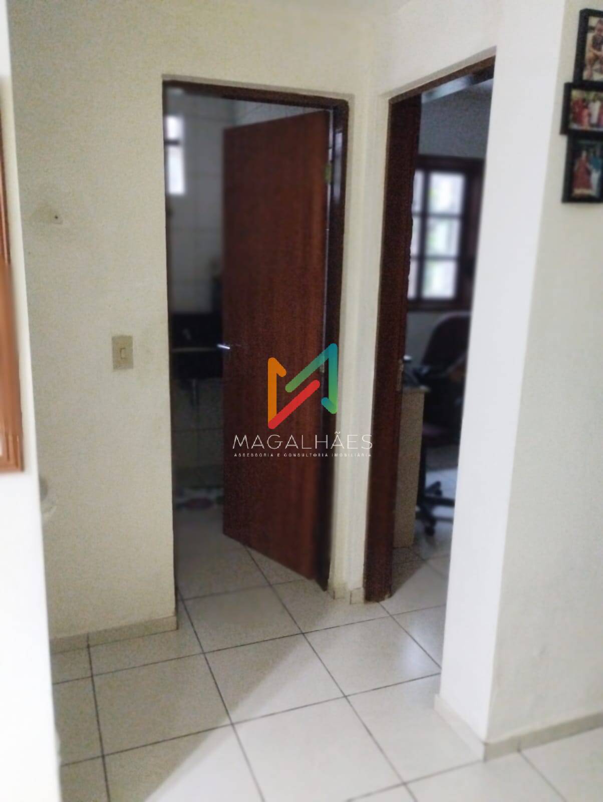 Casa, 4 quartos, 218 m² - Foto 3